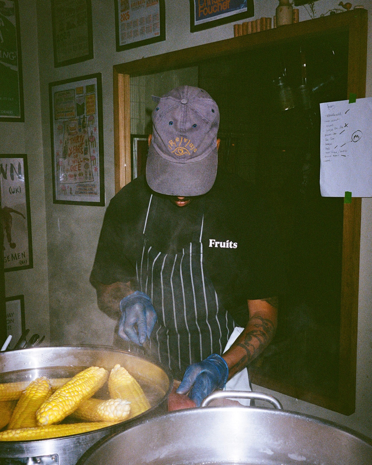 Fruits Labour Tee - Black